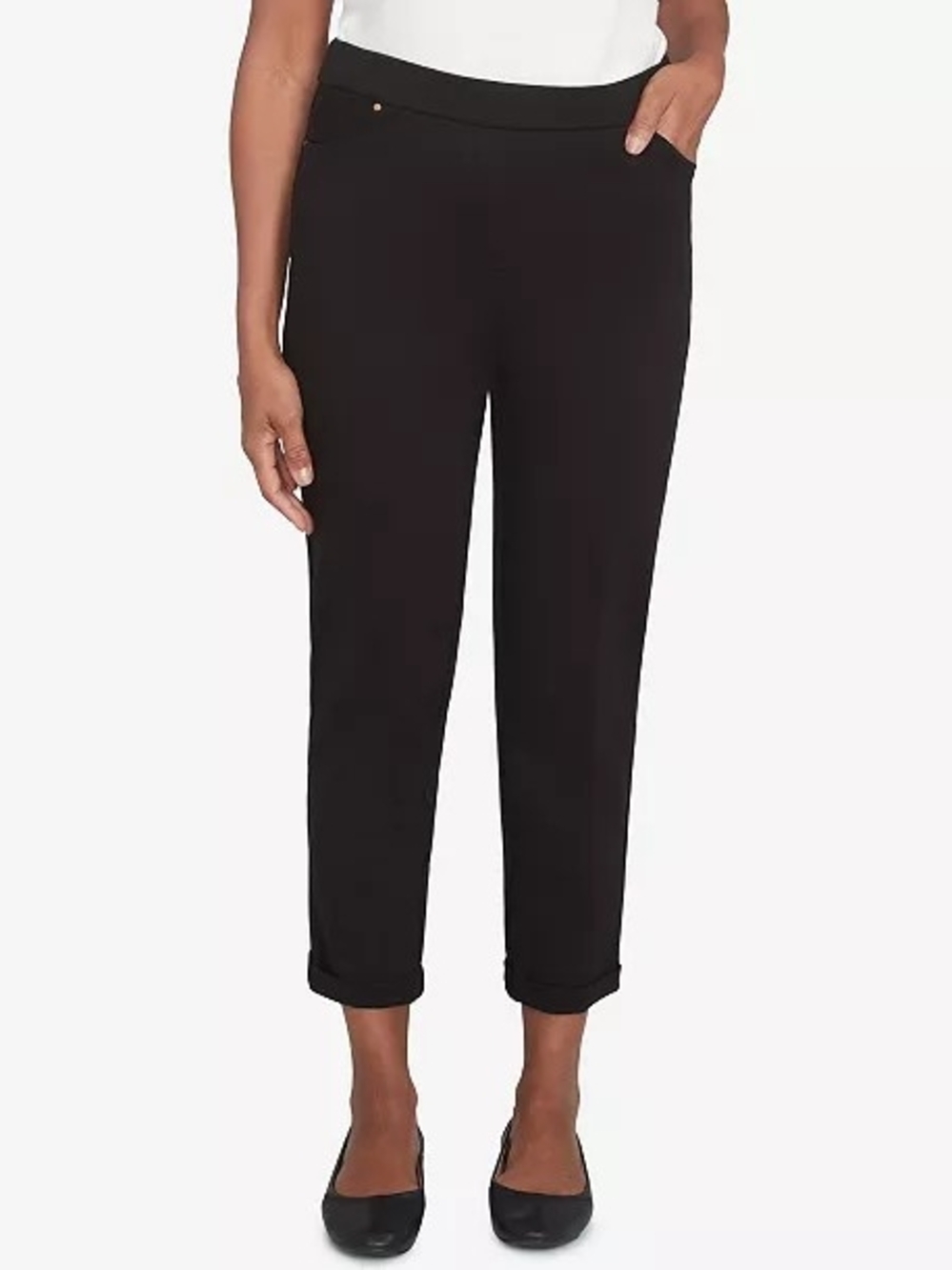 Classic Black Cropped Pull-On Pants Modern Fit Pant